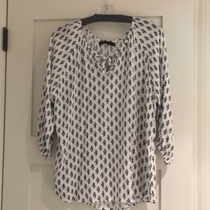 John Eshaya JET black and white blouse